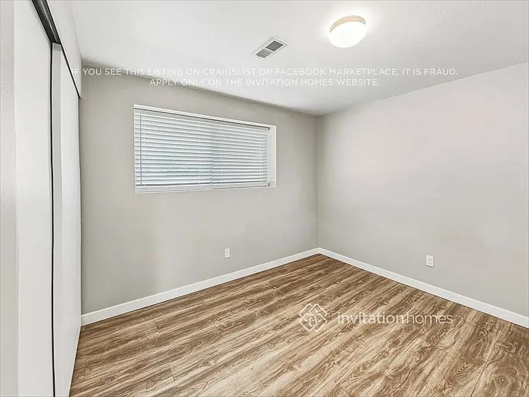 2611 W Castle Oaks Cir — Photo 12