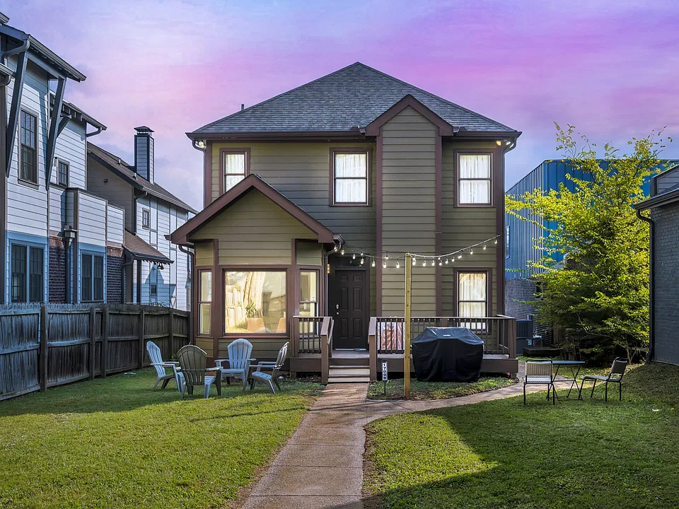 1709B 6th Ave N