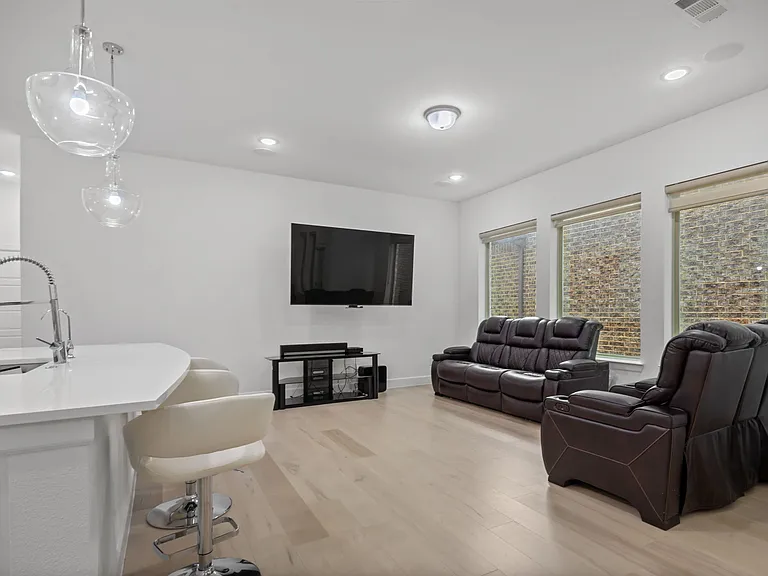 6756 Verandah Way — Photo 15
