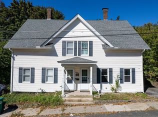 10 Oak St UNIT 10, Whitinsville, MA 01588