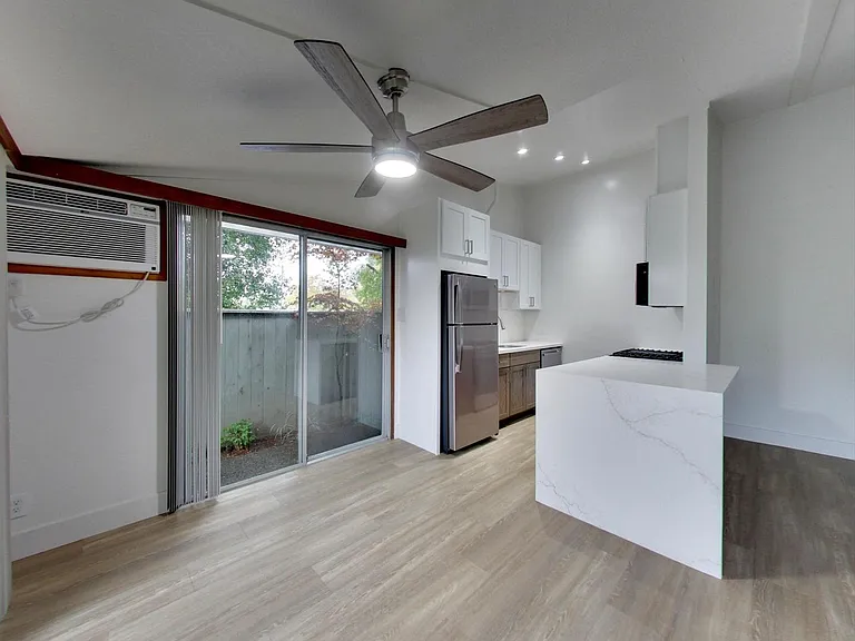 Riverwood Apartments — Photo 67