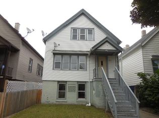 2458 S 9th Pl, Milwaukee, WI 53215