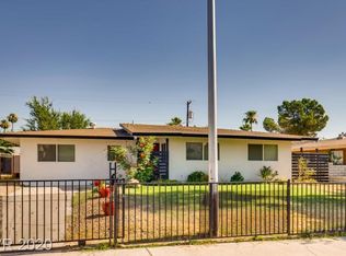 2224 Dune Dr, Las Vegas, NV 89106