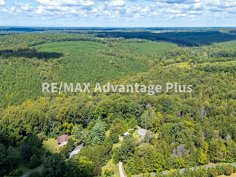 1407 Paradise Rd — Photo 38