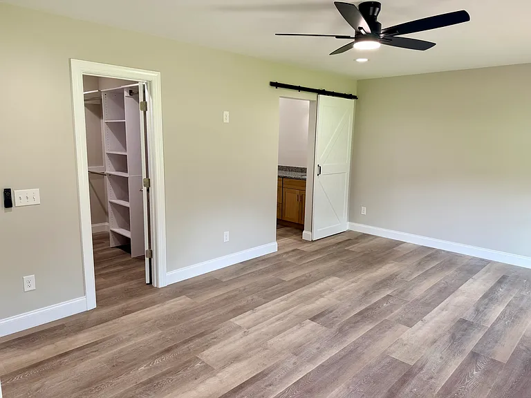 6415 Little Mountain Rd — Photo 24
