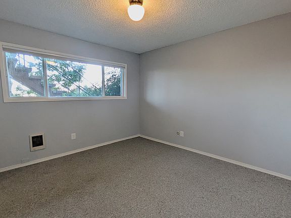 5th image of 3425 SW Barbur Blvd APT 5