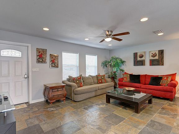 3rd image of 234 Sibert Ave