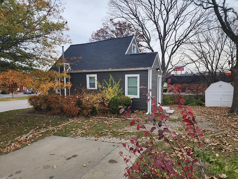 4903 NE Vivion Rd — Photo 17