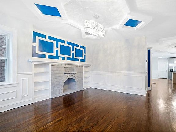 5th image of 1643 N Merrimac Ave #1