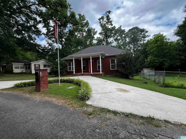 228 Manning St, Warrior, AL 35180