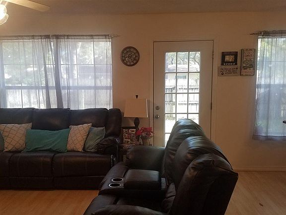 3rd image of 6230 Cottage Woods Dr