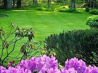 3238 Bremerton Rd, Pepper Pike, OH 44124