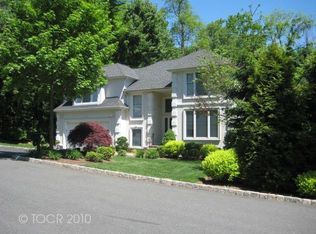 1 Blauvelt Ct, Montvale, NJ 07645