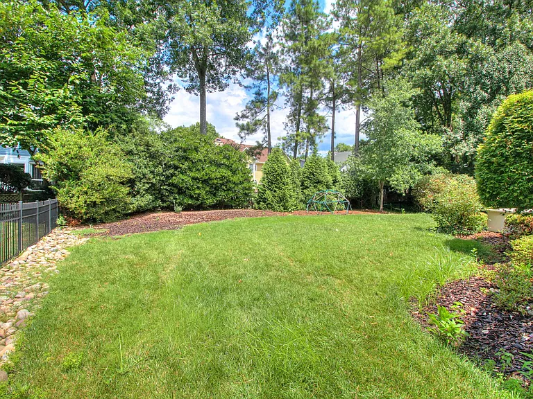 6615 Fairhope Ct — Photo 26