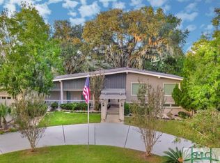 211 Pine Grove Dr, Savannah, GA 31419