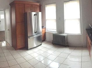 166 Overland Ave, Bridgeport, CT 06606