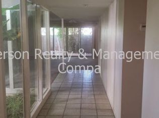 8709 E Monterosa Ave, Scottsdale, AZ 85251