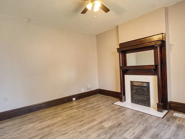 2303 Russell Blvd #1F — Photo 19