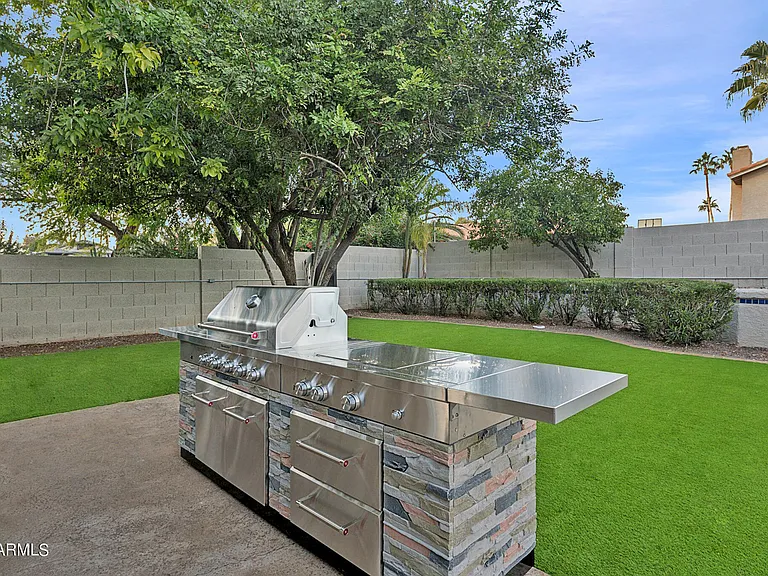 5408 E Kelton Ln — Photo 38