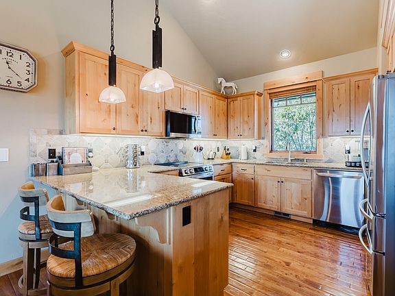 2nd image of 16648 SW Brasada Ranch Rd
