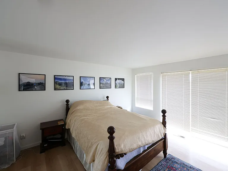 14329 Gibralter Rd — Photo 7