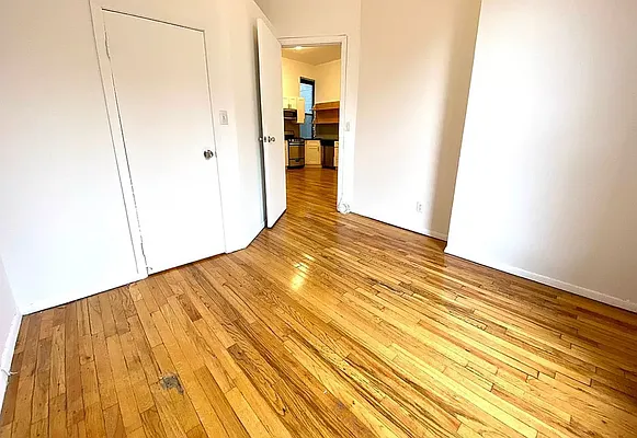 Rented by J PRESTON AND ASSOCIATES INC | media 8