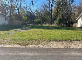 258 N 2nd St, Scottsburg, IN 47170