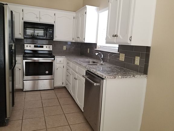 2nd image of 7334 Beck Ave