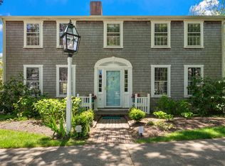 8 High St, Edgartown, MA 02539