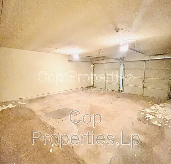 14810 Ridge Hill Dr — Photo 14