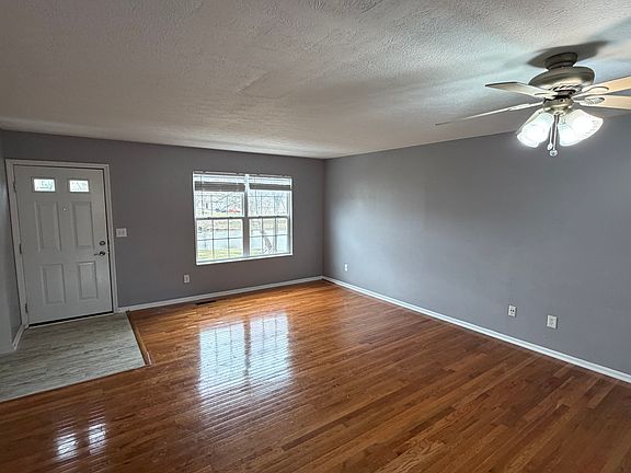 3rd image of 8318 Linton Blvd #1