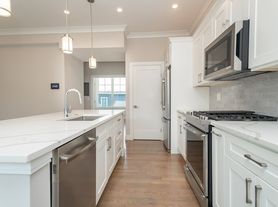 3247 Washington St, Jamaica Plain, MA