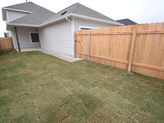 2nd image of 132 Zion Dr