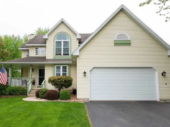 449 N Main St, Wauconda, IL 60084