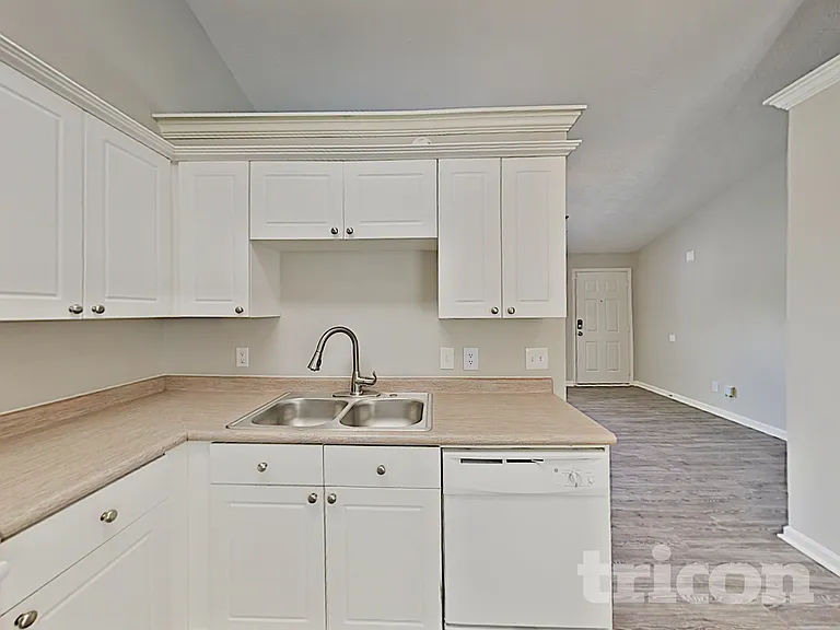 1029 Sky Valley Trl — Photo 3