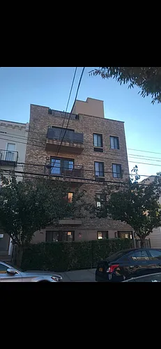 26-27 30th St #3R Photo 1