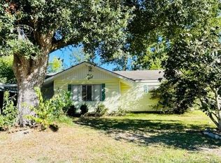 2005 13th St, Lake Charles, LA 70601