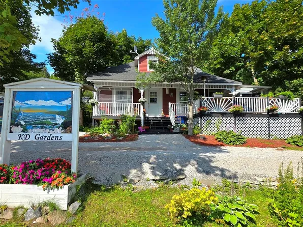 5 Warehams Road, Corner Brook, NL A2H7G5