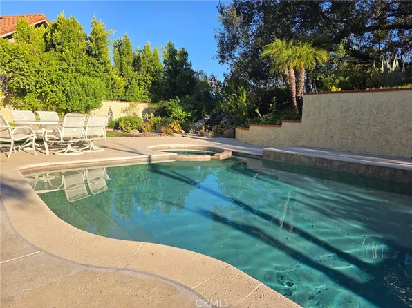 234 Fox Ridge Dr, Thousand Oaks, CA 91361