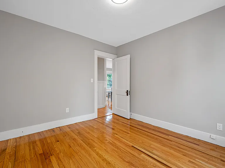 193 Ingleside Ave #1 — Photo 8