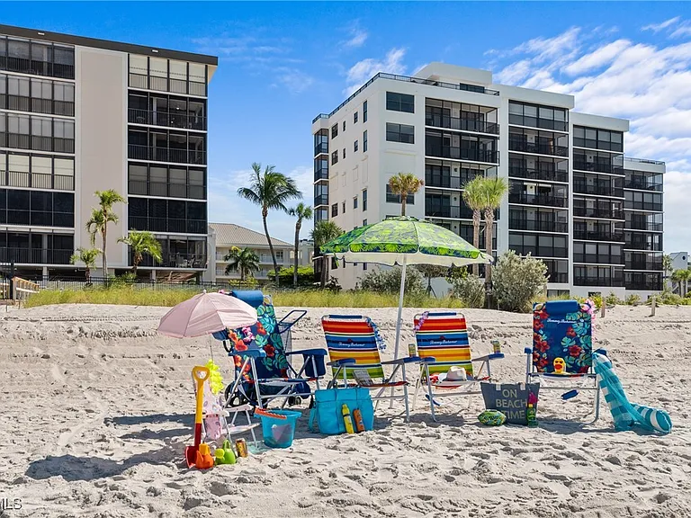 9415 Gulf Shore Dr #501 — Photo 38
