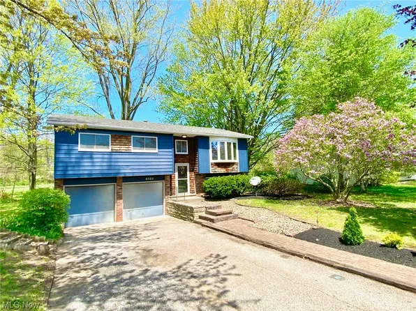 6753 Shelly Dr, Madison, OH 44057