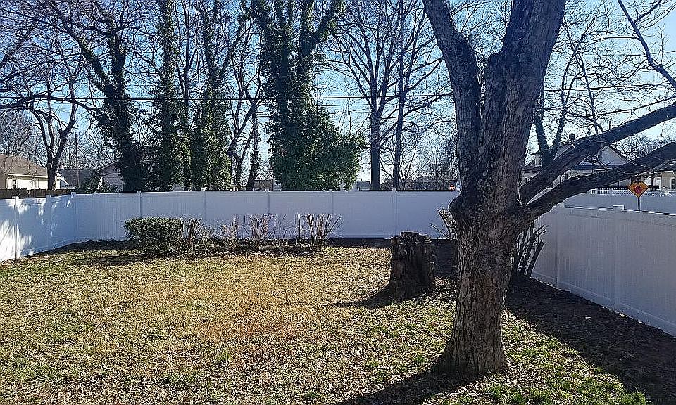2nd image of 3310 E Broad Rock Rd