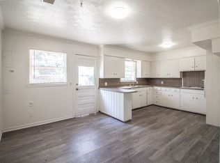 5011 42nd St, Lubbock, TX 79414