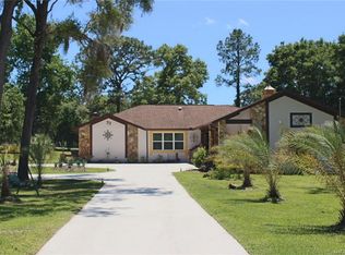 33 Bumelia Ct, Homosassa, FL 34446