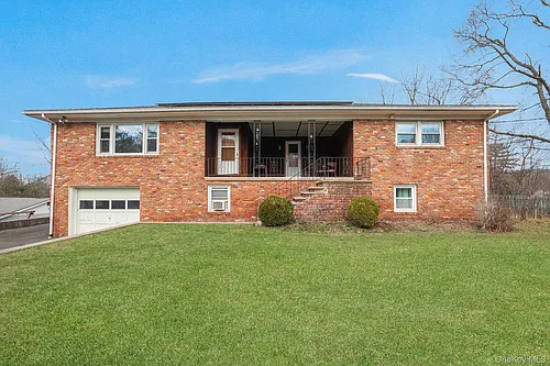 2 Gillis Ave #1 Photo 1