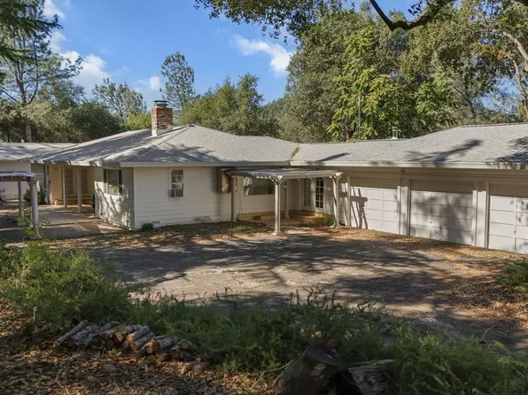 19782 Old Oregon Trl N, Redding, CA 96003