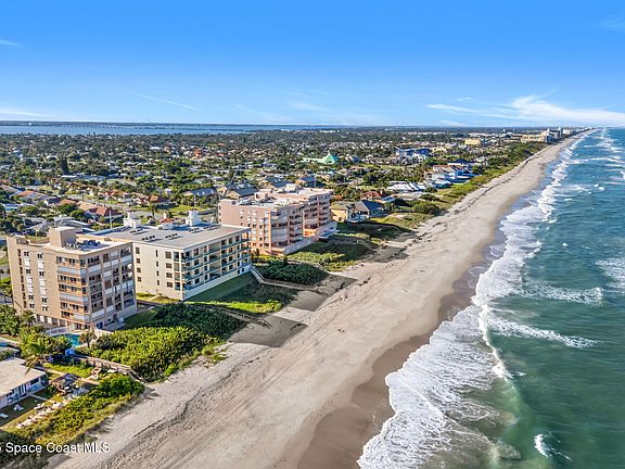 5th image of 1795 N Highway A1a #402