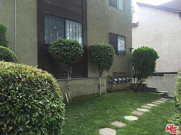 3rd image of 5306 Huntington Dr S