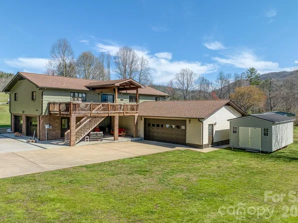 2456 Hendersonville Hwy, Pisgah Forest, NC 28768